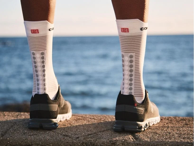 Compressport Pro Racing Socks Run V4.0 High - Image 37