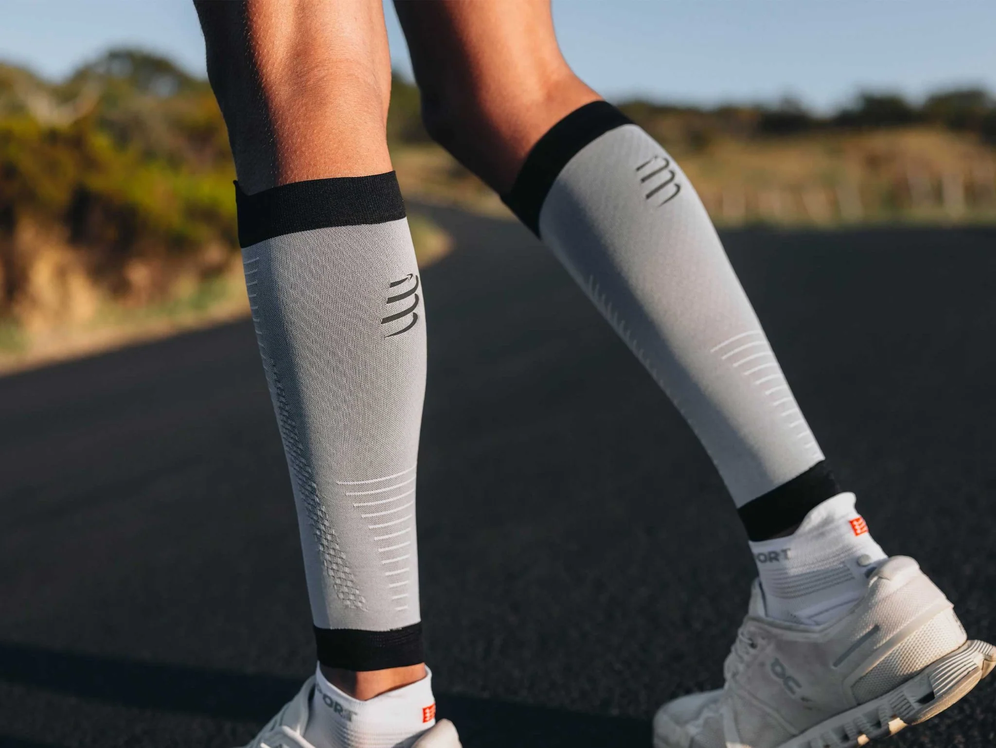 Compressport R2 3.0 Calf Sleeves - Image 12
