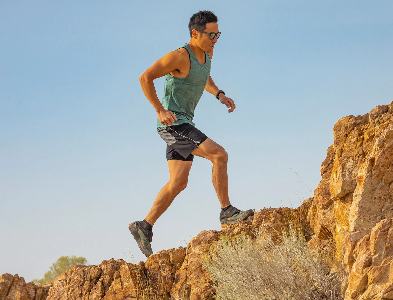Topo Athletic Performance Gaiter - Image 4